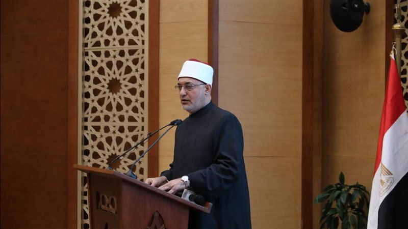 الدكتور نظير عياد