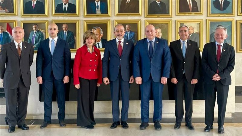 جلسة المشاورات، فيتو