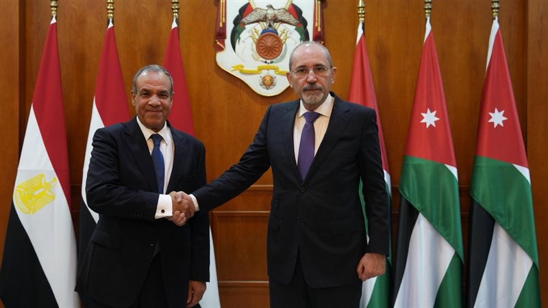 الوزيران أيمن الصفدي