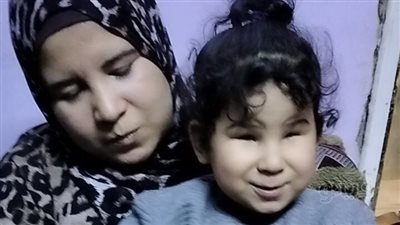 مأساة سجدة، ولدت بدون قرنية فى المنوفية وأسرتها تطلب التدخل لإنقاذها (فيديو)