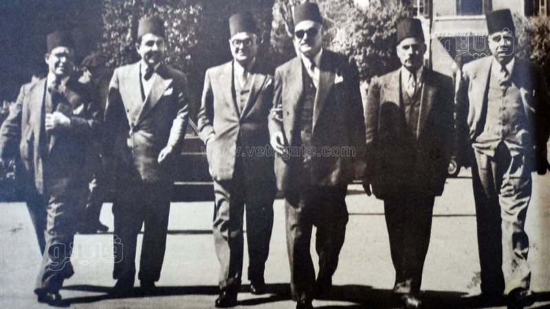فكرى أباظة مع وفد