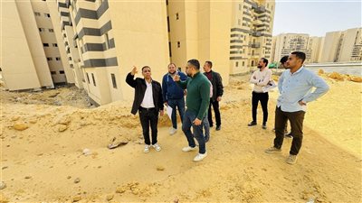 مسؤولو الإسكان يتفقدون أعمال مشروعات العبور الجديدة 