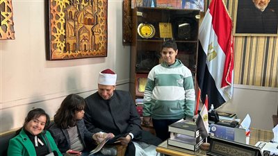 رئيس منطقة الإسكندرية الأزهرية يكرم طلاب ذوي الهمم المشاركين في احتفالية المشيخة
