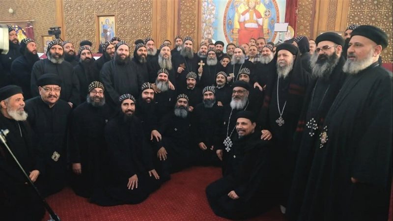 رهبان جدد