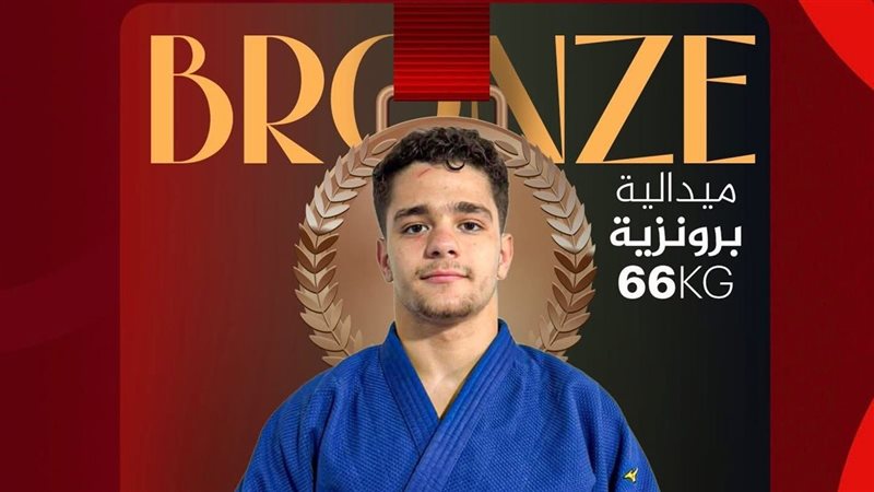مصطفى صلاح، فيتو