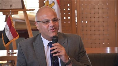 أيمن محمد إبراهيم عطية محافظا للإسكندرية، خبرة 27 عاما في إدارة المشروعات القومية