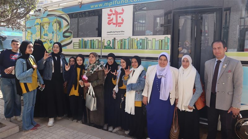 المشاركين بالمكتبة