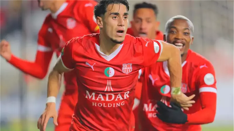 شباب بلوزداد، فيتو