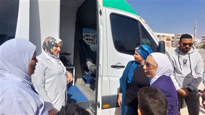  صحة الإسماعيلية: الكشف على 828 مريض في قافلة طبية بمدينة المستقبل