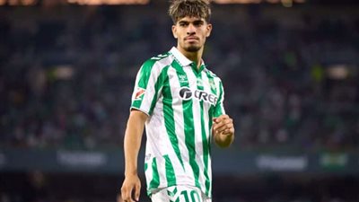 الزلزولي بوابة برشلونة لضم نجم نيوكاسل 