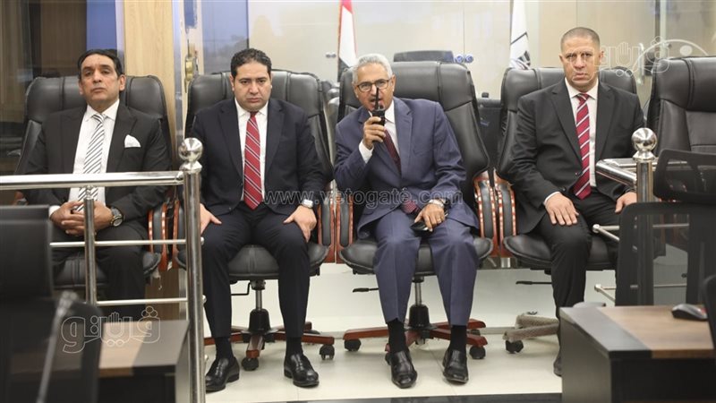 محافظ بني سويف بمركز