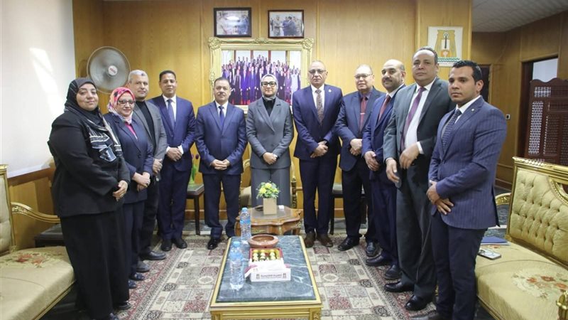 محافظ الوادى الجديد،