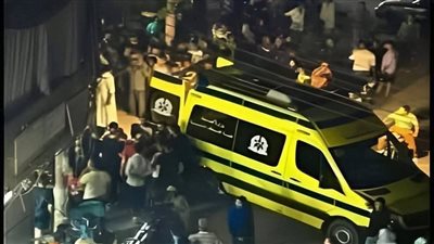 إصابة 5 أشخاص في تصادم دراجتين ناريتين بطريق 
