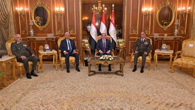 بحضور السيسي، تفاصيل حفل تكريم وزير الدفاع السابق (صور)