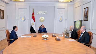 السيسي يتابع جهود وزارة التعليم لإدخال التكنولوجيا الحديثة في المناهج الدراسية (فيديو)