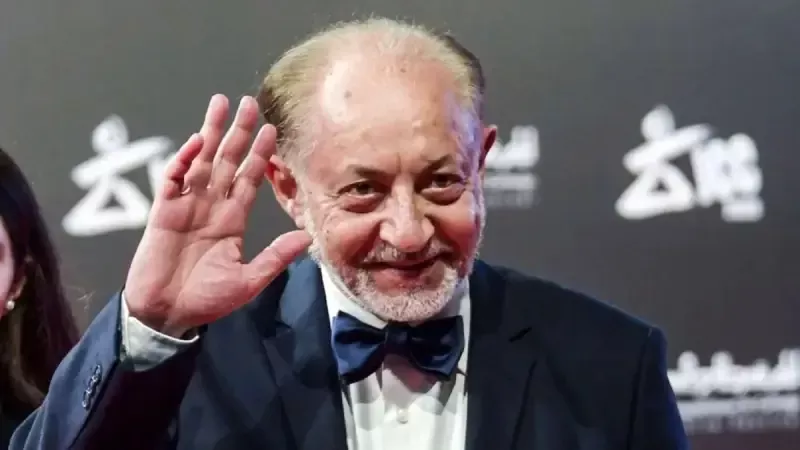 الفنان عبد العزيز