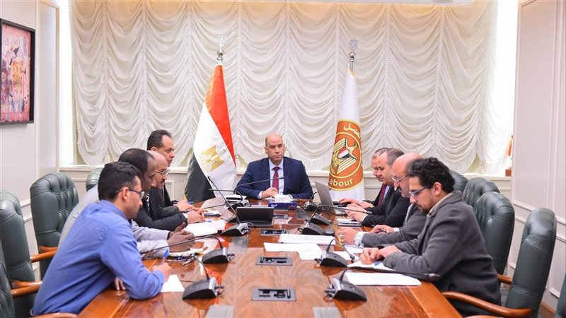 اجتماع حسن رداد وزير