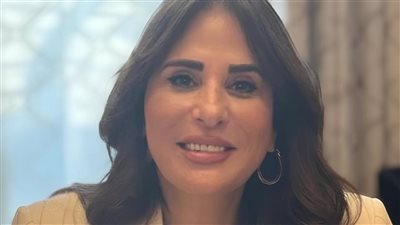 وزيرة الإسكان تتابع موقف تنفيذ وحدات 