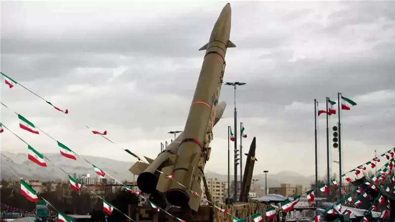مجسم صاروخ إيراني