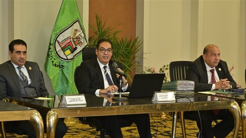 اجتماع مجلس جامعة