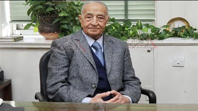 اتحاد الكرة ينعى الإذاعي الكبير فهمي عمر