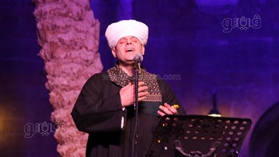 أكاد من فرط الجمال أذوب، المنشد محمود التهامي يتألق بحفله في الأمير طاز (صور)