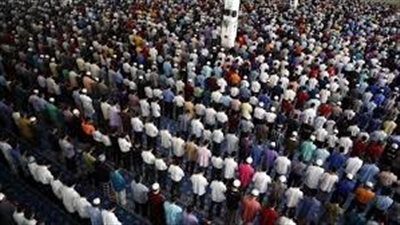 تفسير حلم صلاة الجمعة في المنام وعلاقته بزيادة الرزق ومحبة الناس 