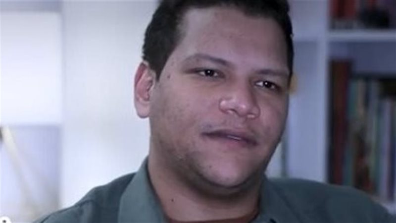 الفنان أحمد عبد الحميد،