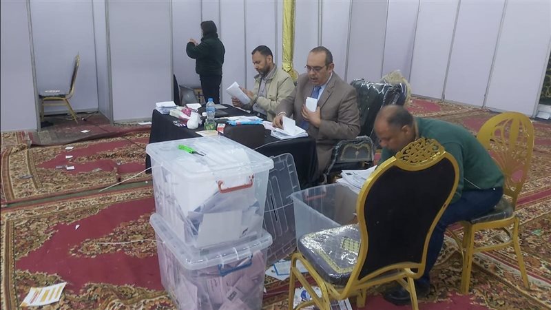 فرز الأصوات بانتخابات