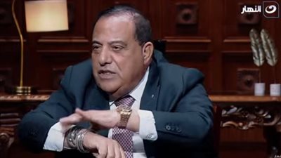 عاطف واصف يروي رحلة الصعود من ورشة الفضة إلى شهبندر التجار