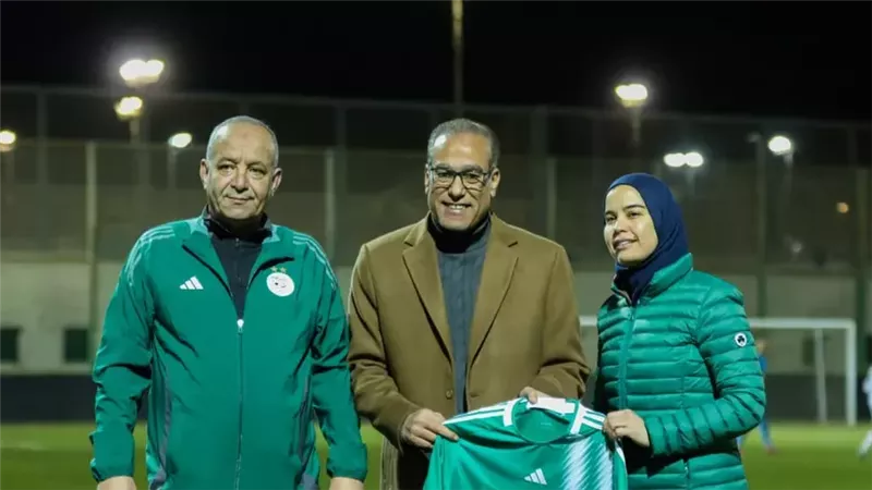 عضوة الاتحاد الجزائري