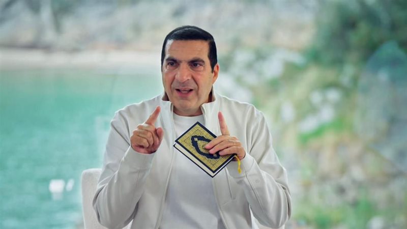 الداعية عمرو خالد