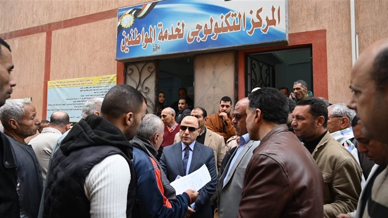 محافظ الغربية يتفقد