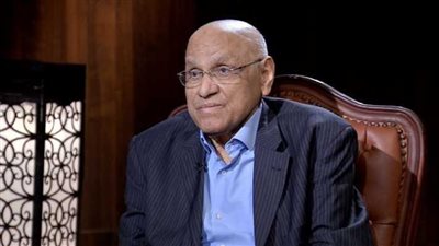 يوسف القعيد رئيسًا شرفيًا لاتحاد كتاب مصر هذا العام 