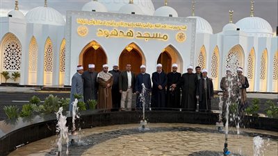 نيابةً عن الأزهري، مدير أوقاف الإسماعيلية يفتتح مسجد هدهود بالطريق الصحراوي (صور)