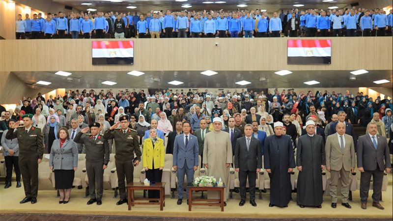تكرم الفائزين في