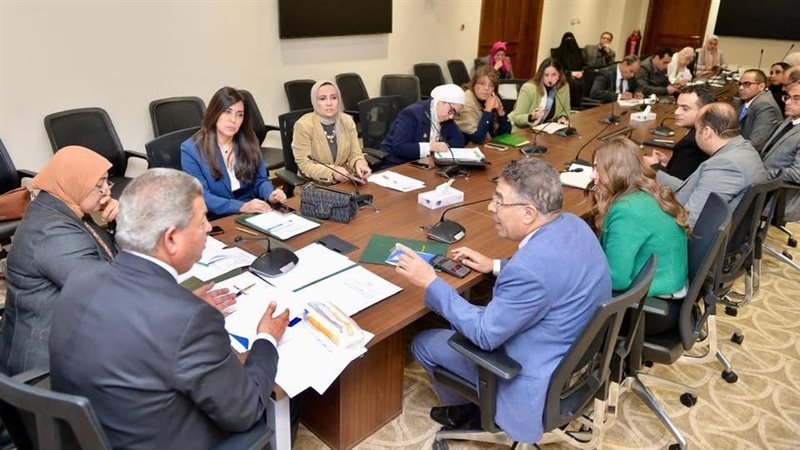 اجتماع لجنة الإعلام