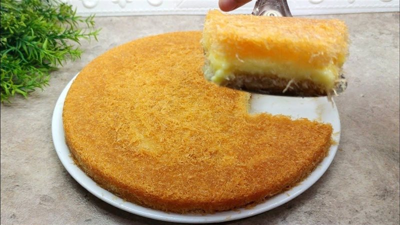 الكنافة بالكاسترد،