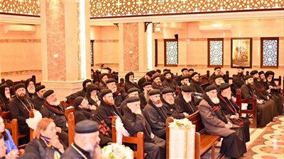 مجمع كهنة إيبارشية الشرقية يعقد اجتماعه الدوري