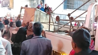 إزالة ورفع 243 حالة إشغال وتعدى بسوق وشارع بورسعيد بكوم أمبو باسوان 