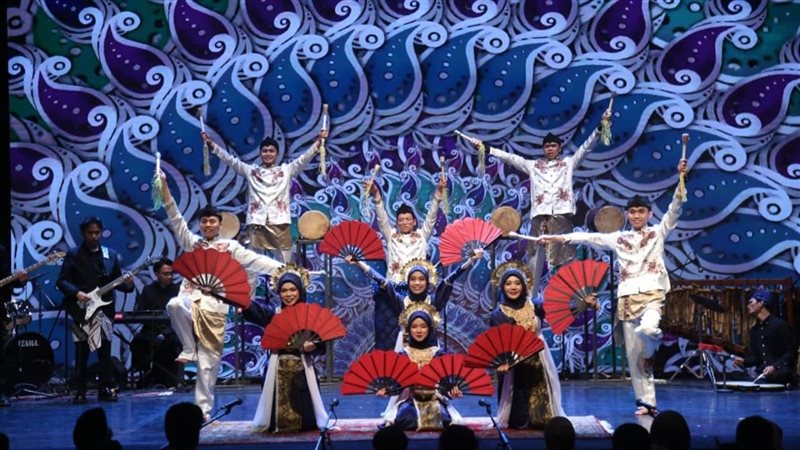 رحلة مع التراث الإندونيسي