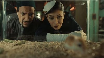 مسلسل النص التاني الحلقة الأولى، أحمد أمين يعمل مع الألمان وزواج صدقي صخر من أسماء أبو اليزيد
