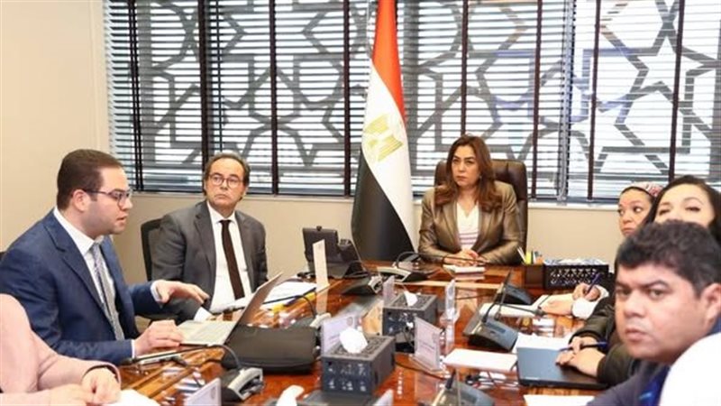 وزيرة التنمية والبيئة