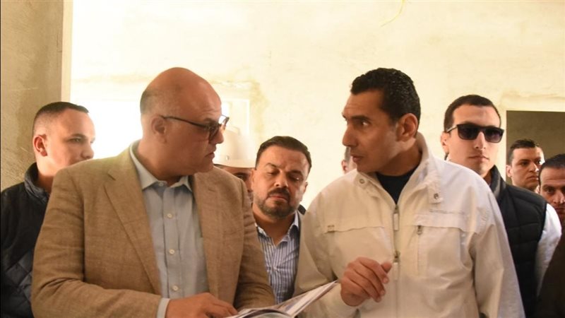 وزير الرياضة ومحافظ