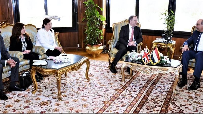 وزير الطيران 