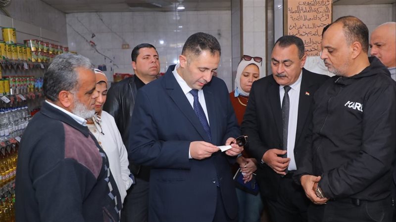 محافظ دمياط يتفقد