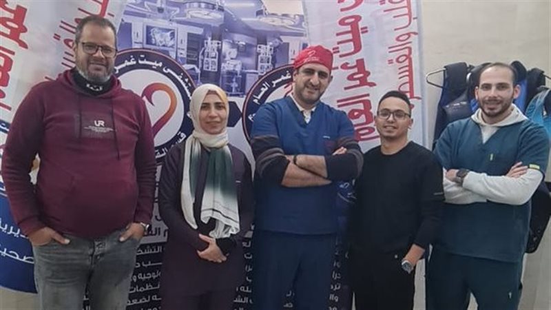 الفريق الطبي بميت