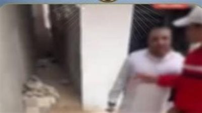خلافات مالية السبب، الأمن يكشف ملابسات فيديو محاولة كسر باب مخبز بالبحيرة
