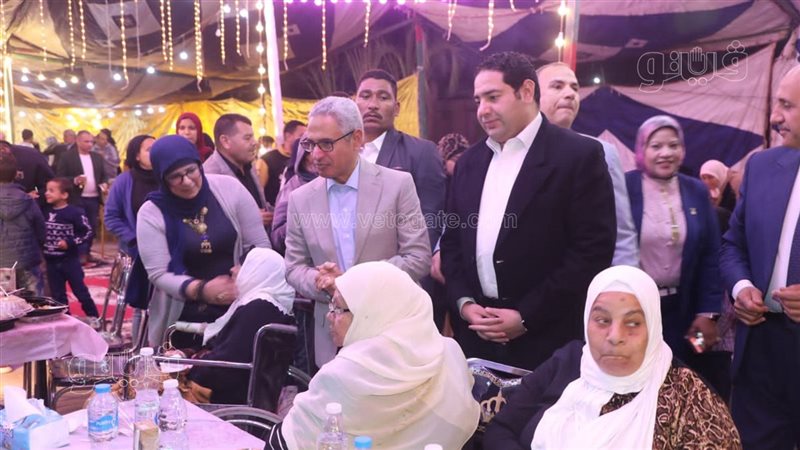 محافظ بني سويف يشارك
