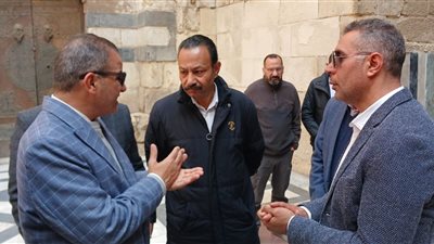 أمين المجلس الأعلى للآثار يتفقد عددا من المواقع الأثرية بشارع المعز 